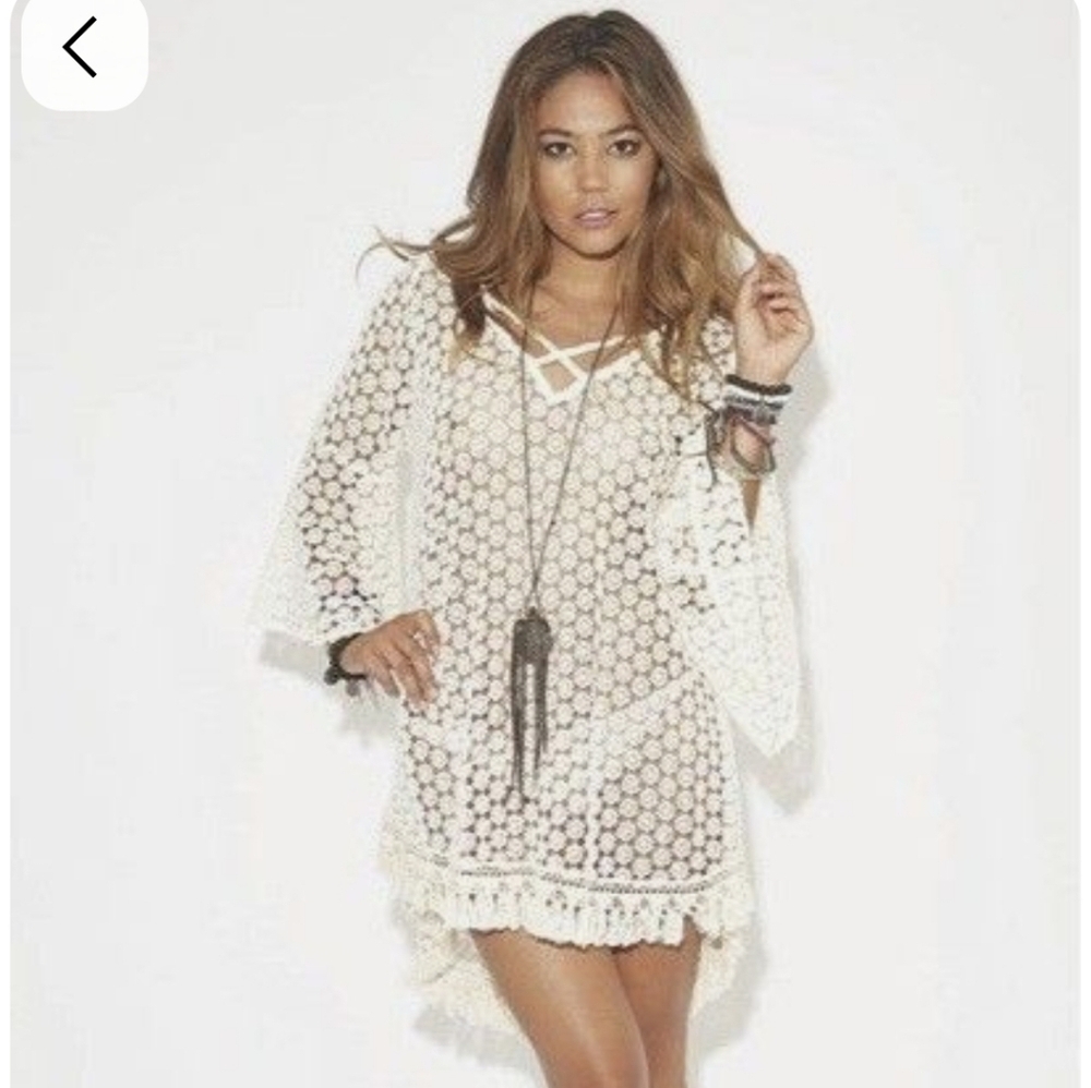 GYPSY JUNKIES Crochet Top Cover-Up (S/M)